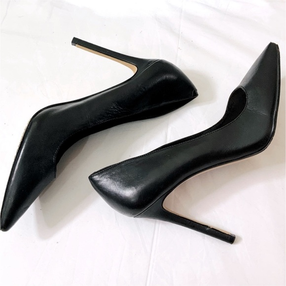 Vince Camuto Black Leather Pumps main image 8